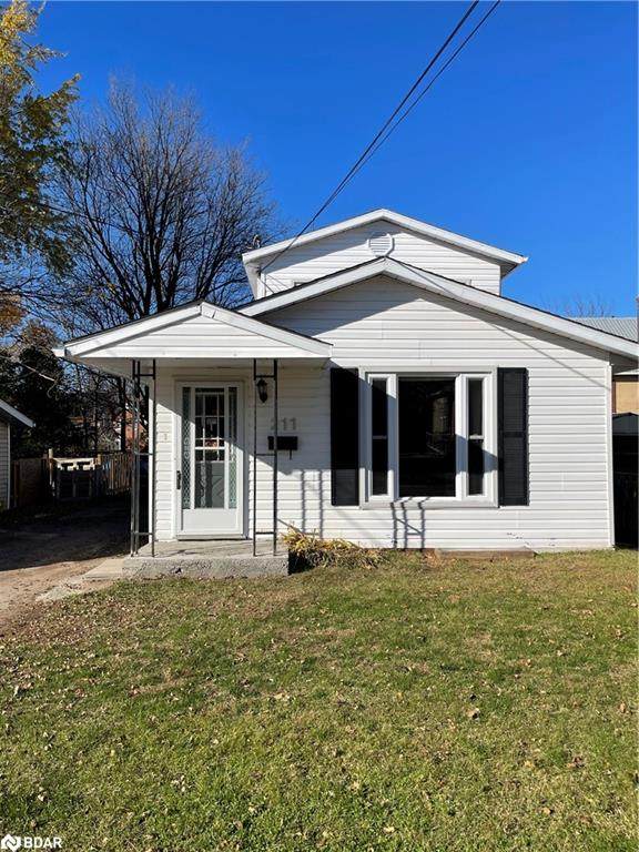 211 Mary Street - Photo 1