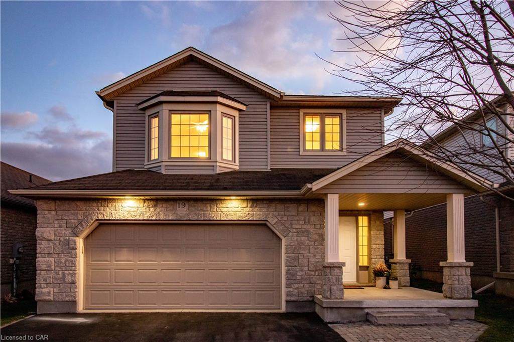 19 Oakcliffe Street - Photo 1