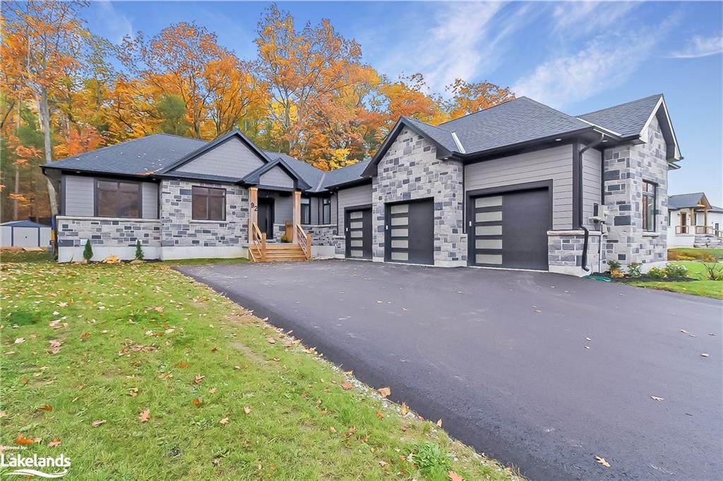 92 Wasaga Sands Drive - Photo 1