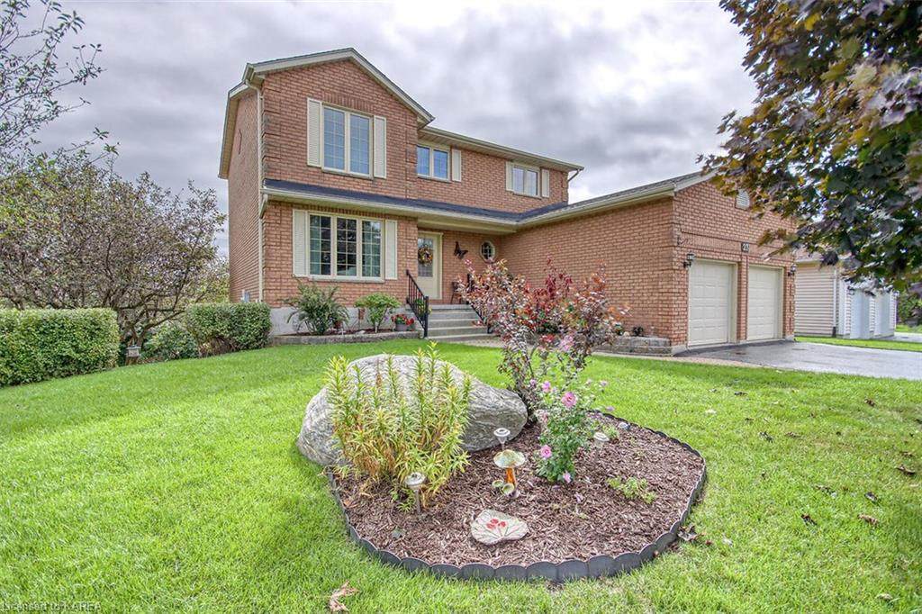 23 Davey Crescent - Photo 1