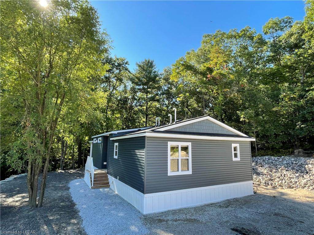 9826 Northville Crescent - Photo 1