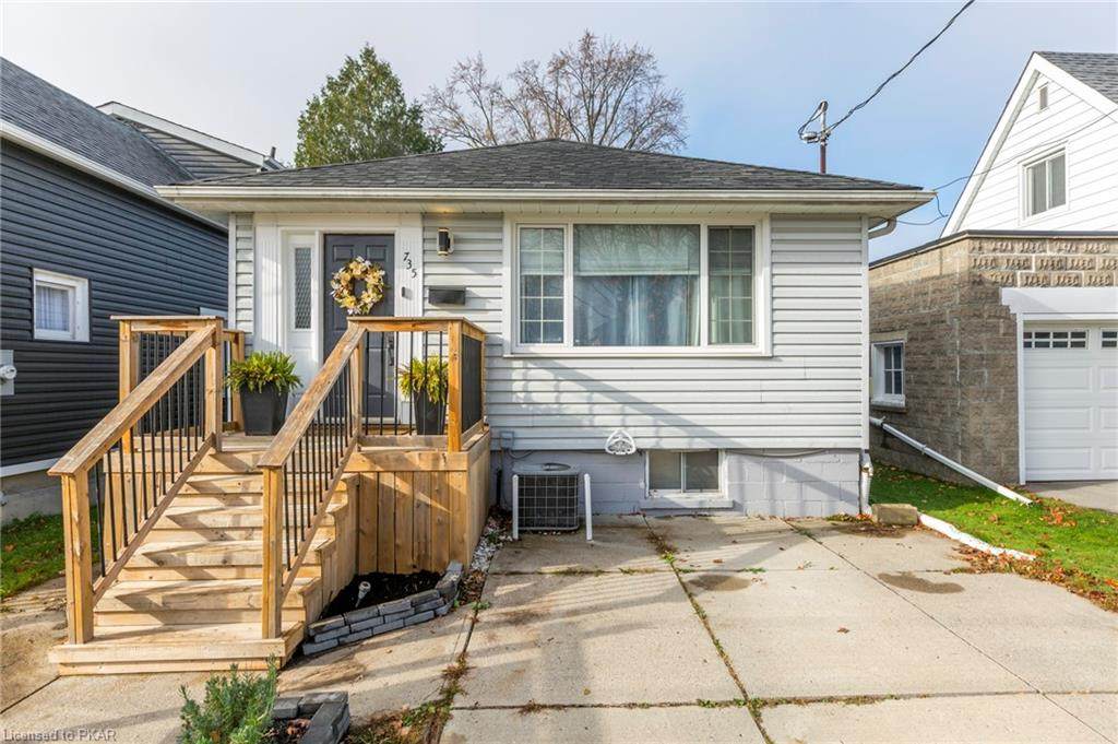 735 Payne Street - Photo 1
