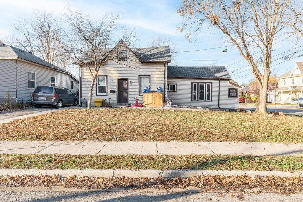 670 Lorne Avenue - Photo 1