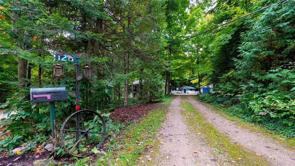 128 Lakeview Drive - Photo 1