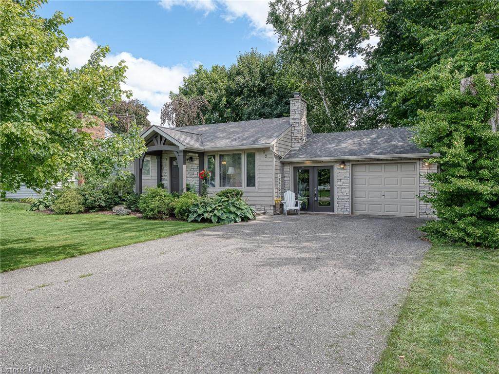 98 Lisgar Avenue - Photo 1
