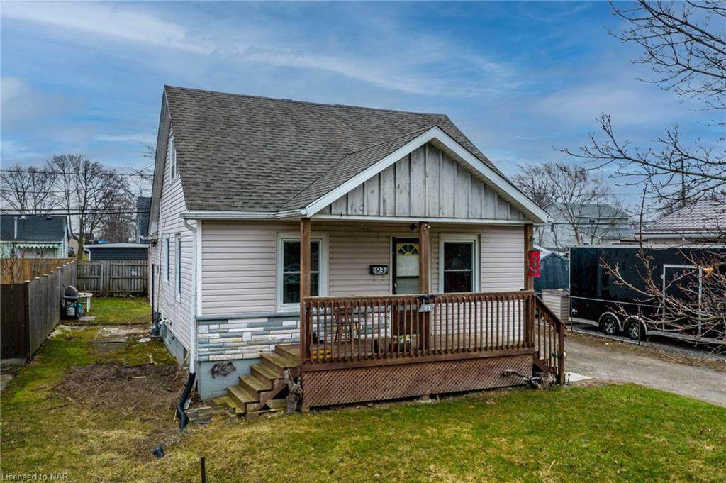 93 Mcarthur Avenue - Photo 1