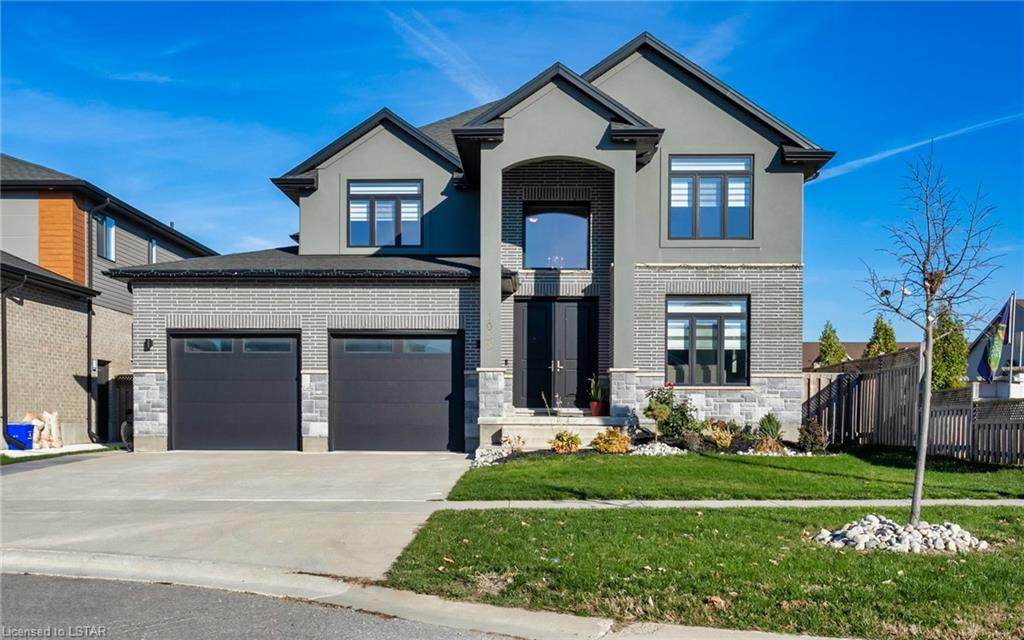 1055 Eagletrace Drive - Photo 1