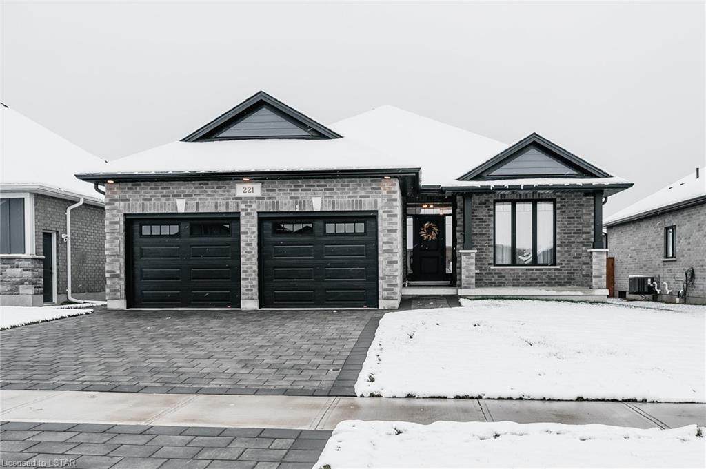 221 Jennifers Trail - Photo 1