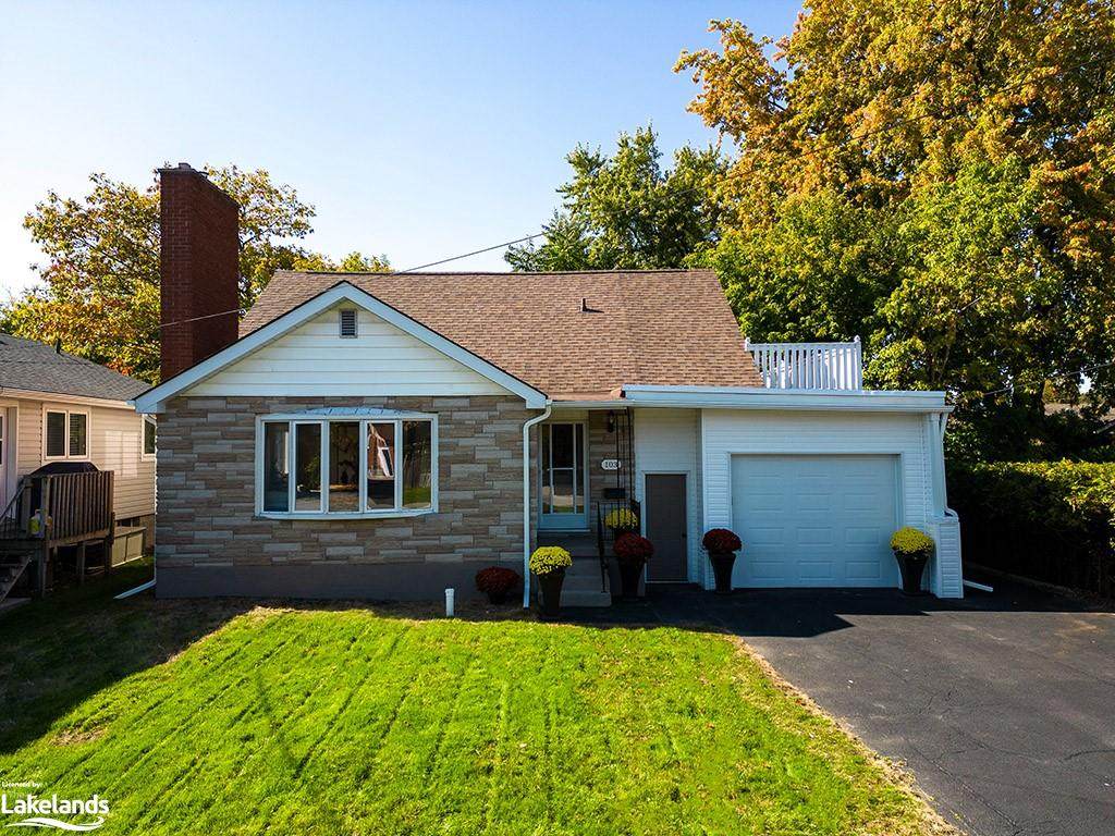 103 Niagara Street - Photo 1