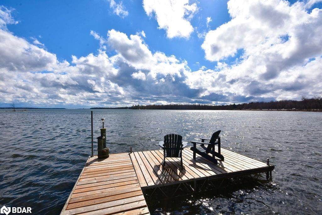 3885 Treeline Drive - Photo 1