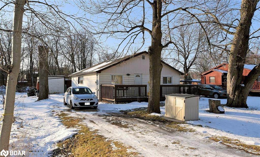 992 Ferrier Avenue - Photo 1