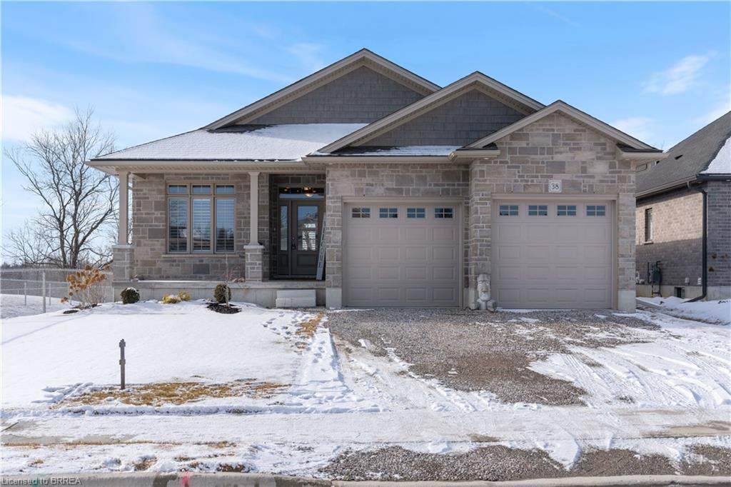 38 Vanrooy Trail - Photo 1