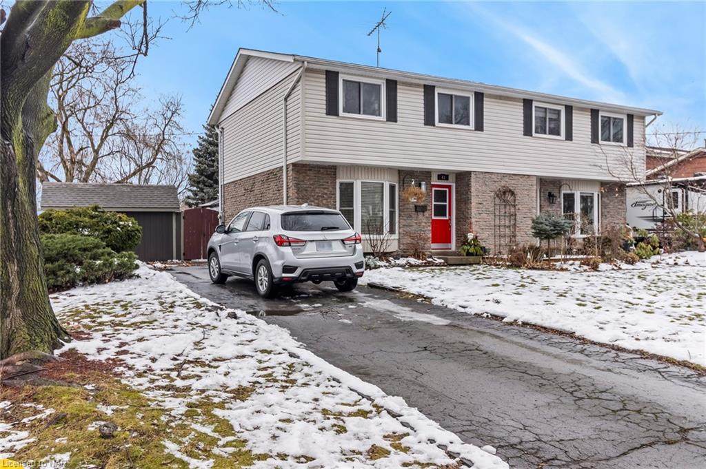 41 Allan Drive - Photo 1