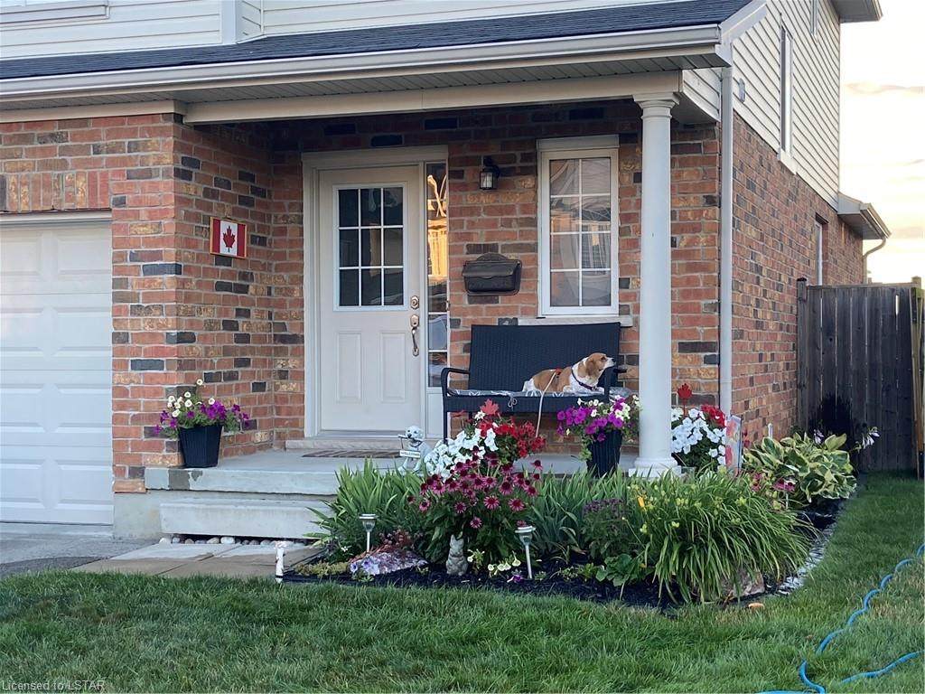 797 Silverfox Crescent - Photo 1
