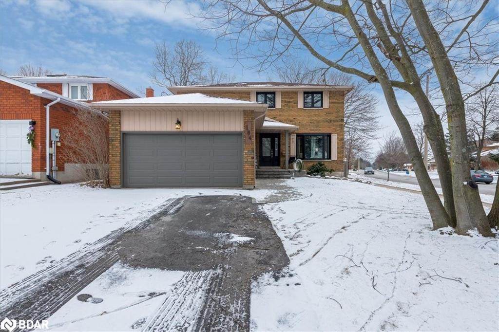 164 Fox Run - Photo 1