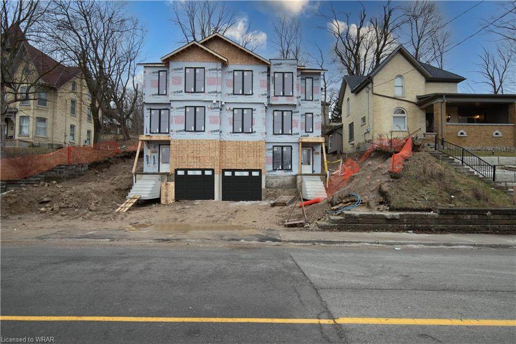 126 Queen Street - Photo 1
