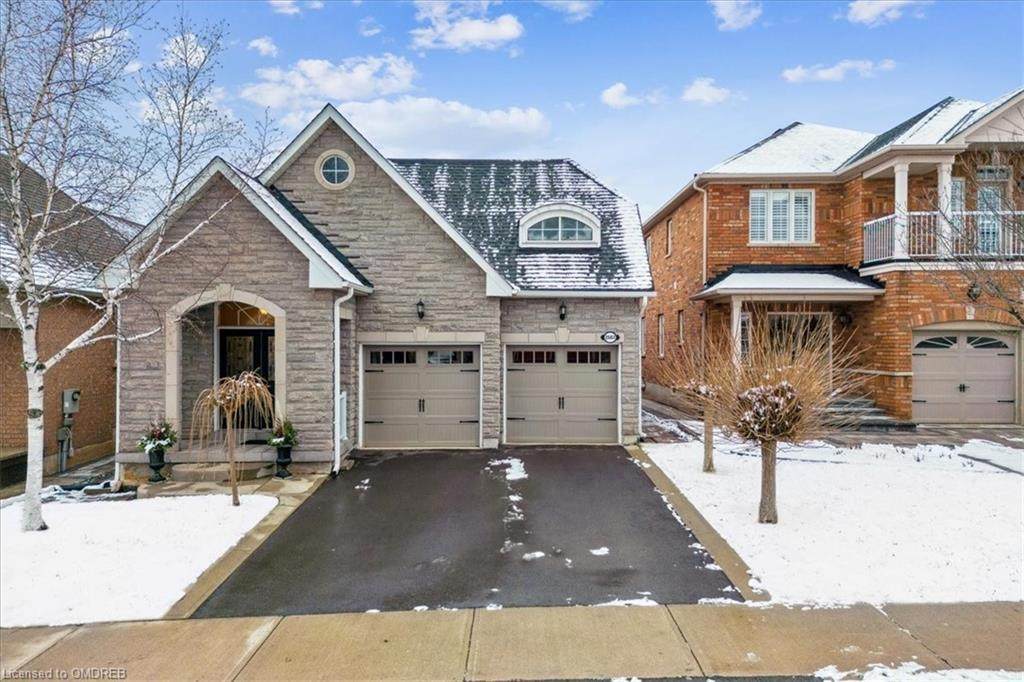 2567 Felhaber Crescent - Photo 1