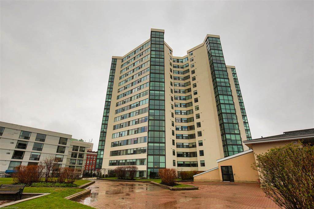 185 Ontario Street - Photo 1