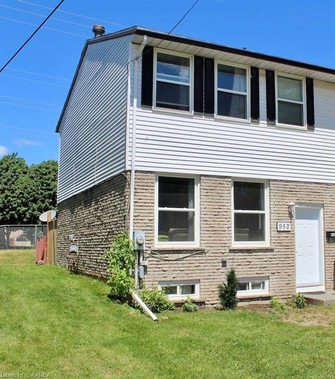 952 Amberdale Crescent - Photo 1