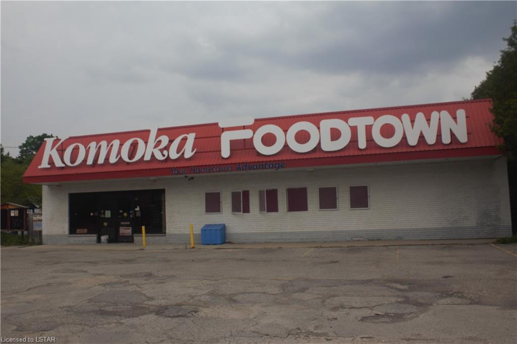 22632 Komoka Road - Photo 1