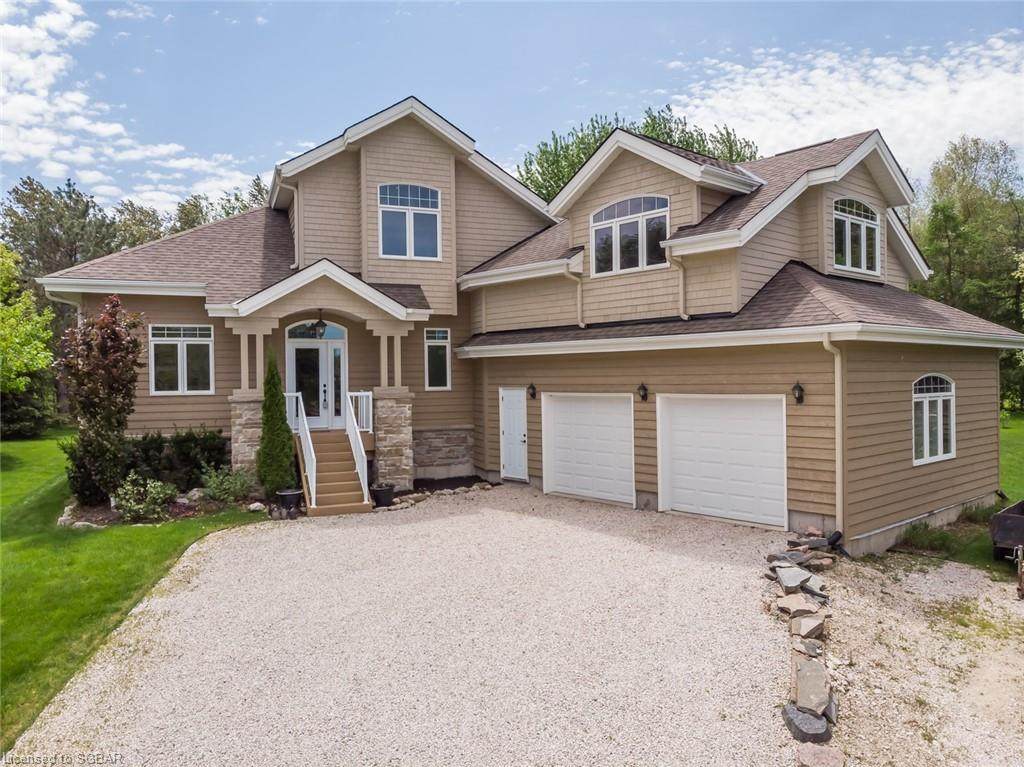 114 Augusta Crescent - Photo 1