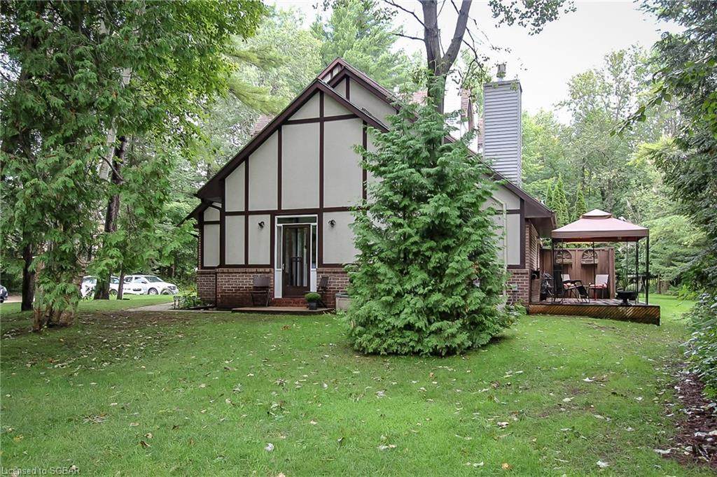 11 Wasaga Woods Circle - Photo 1
