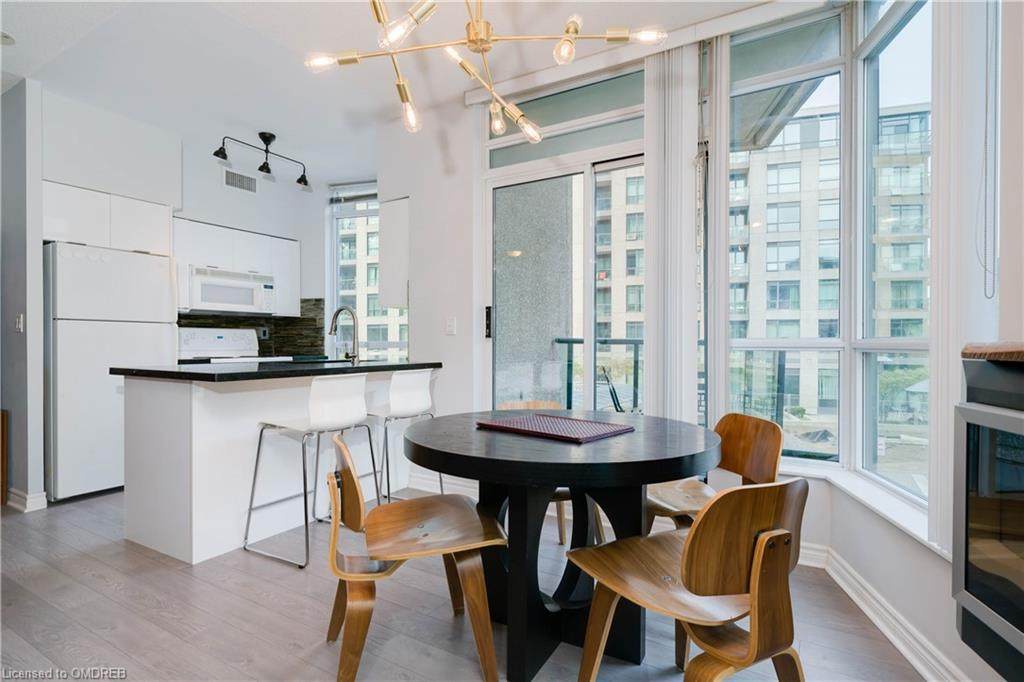 219 Fort York Boulevard - Photo 1