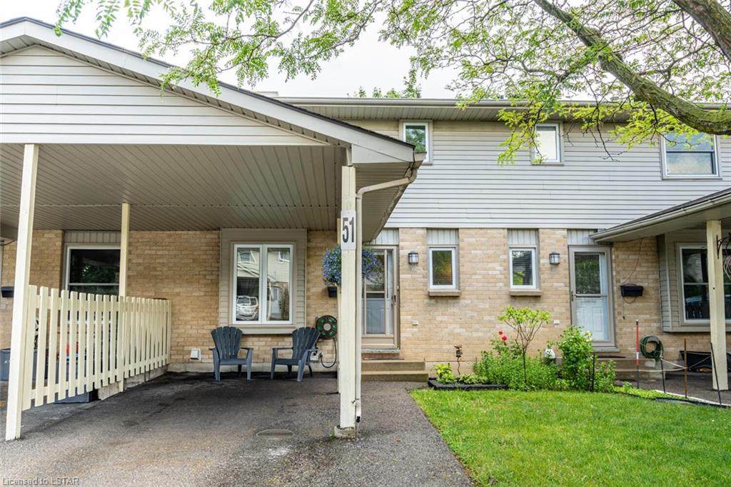 55 Ashley Crescent - Photo 1