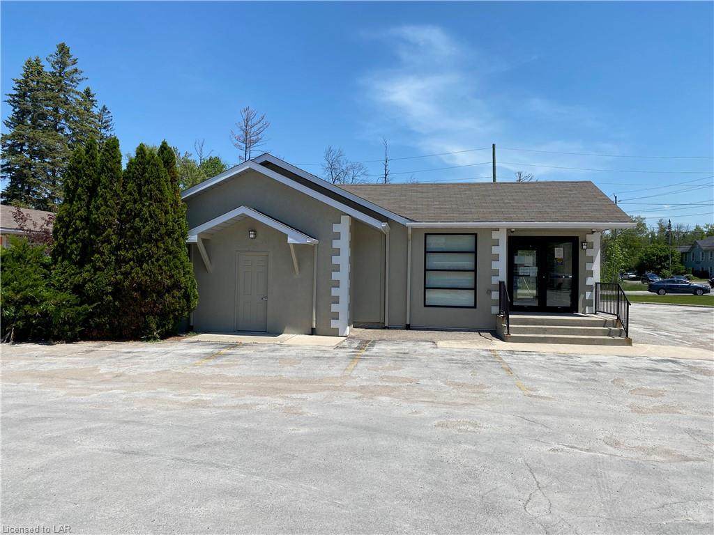 160 Beck Street - Photo 1