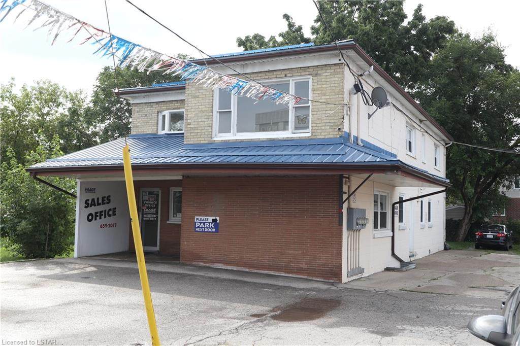 1187-1191 Dundas Street - Photo 1