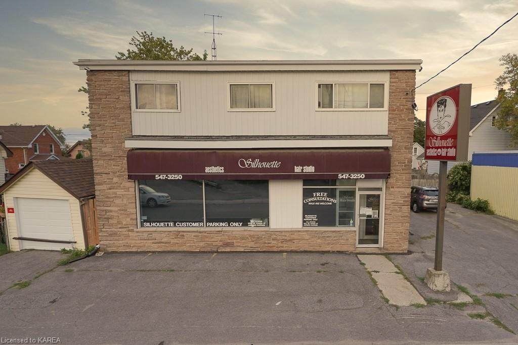 477 Macdonnell Street - Photo 1