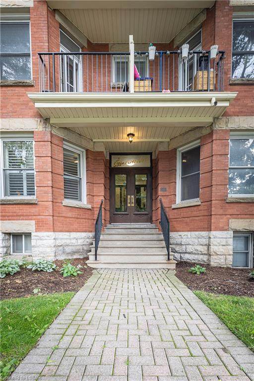 275 Queens Avenue - Photo 1