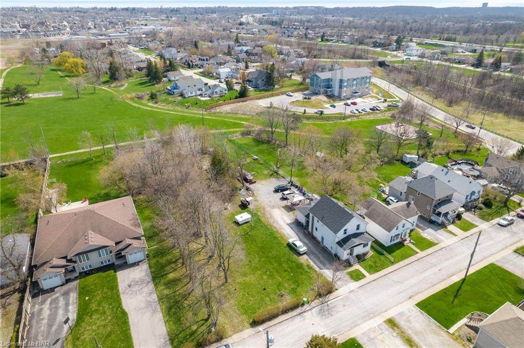 10 Phelps Street - Photo 1