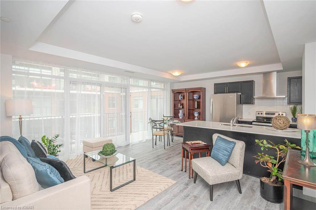 1 Redfern Avenue - Photo 1