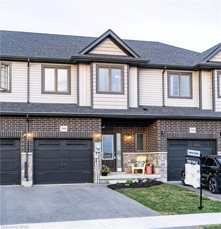 1589 Dunkirk Avenue - Photo 1