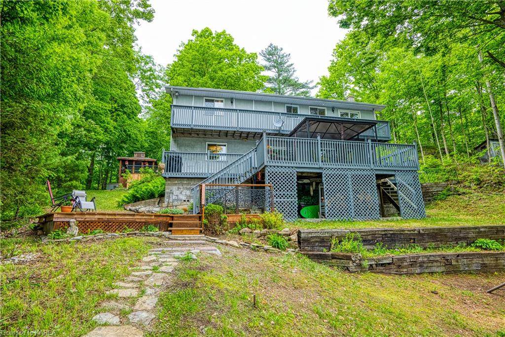 105 Lilac Lane - Photo 1