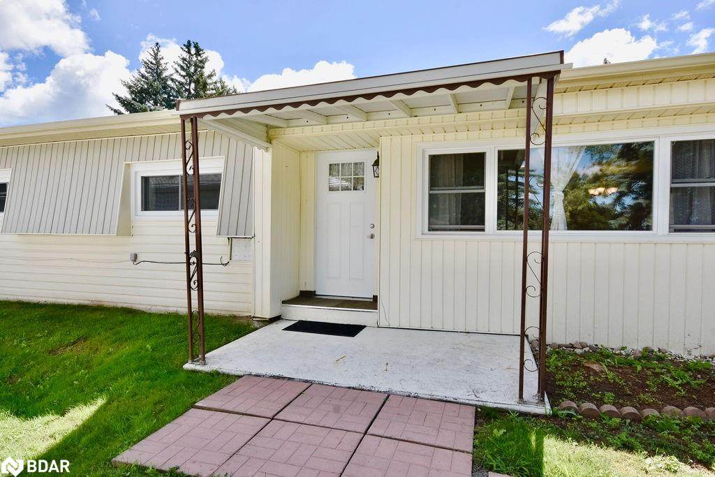 25 Locust Hill Drive - Photo 1