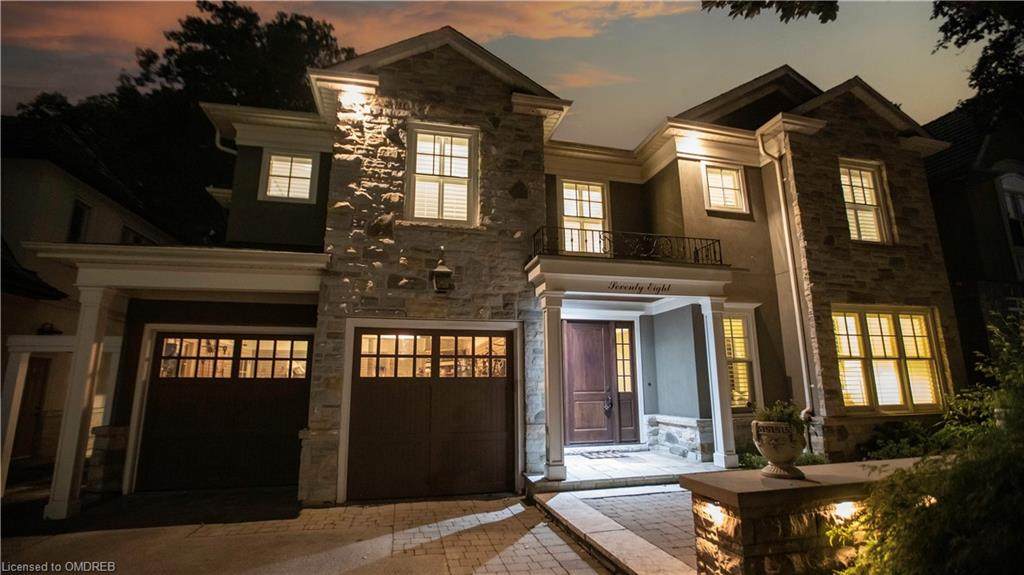 78 Holyrood Avenue - Photo 1
