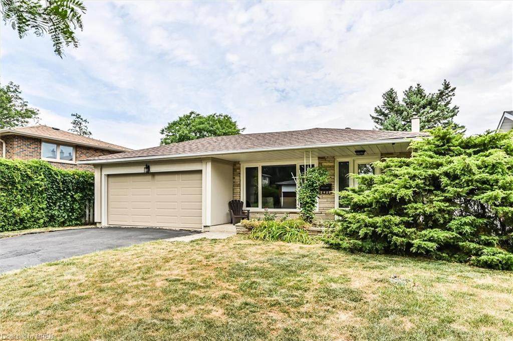 2421 Speyside Drive - Photo 1