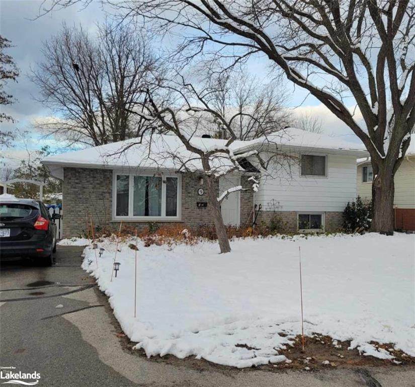 9 Brock Crescent - Photo 1