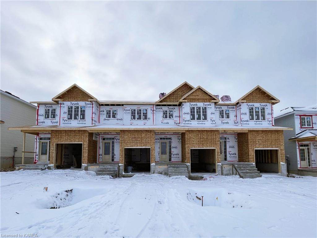 1526 Scarlet Street - Photo 1