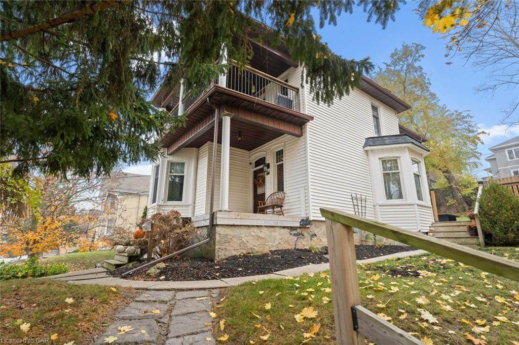144 Queen Street - Photo 1