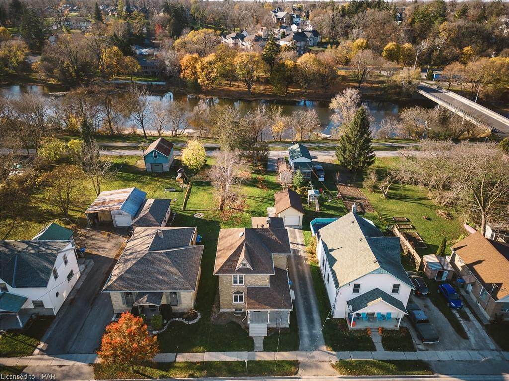 186 Water Street - Photo 1