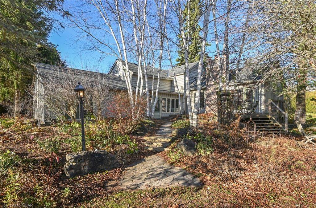 5830 Fifth Line - Photo 1
