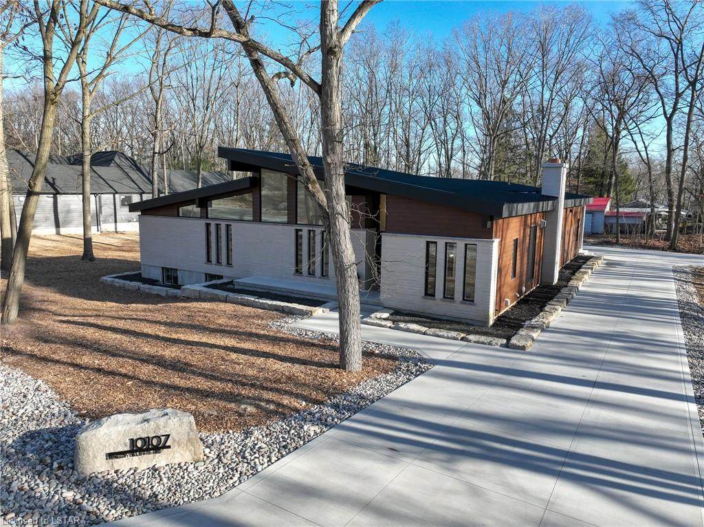 10107 Pinery Bluffs Road - Photo 1