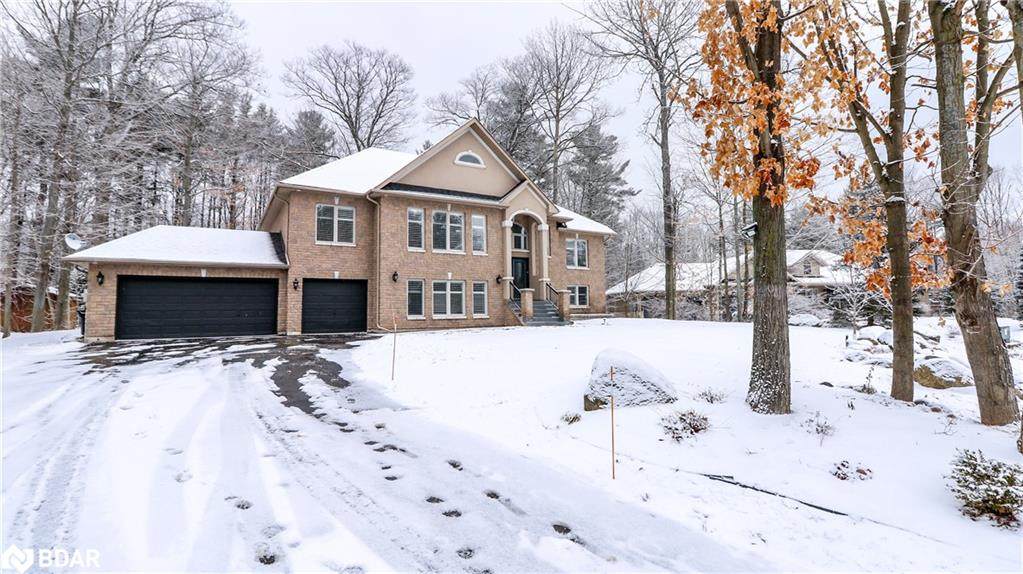 36 Laddie Lane - Photo 1