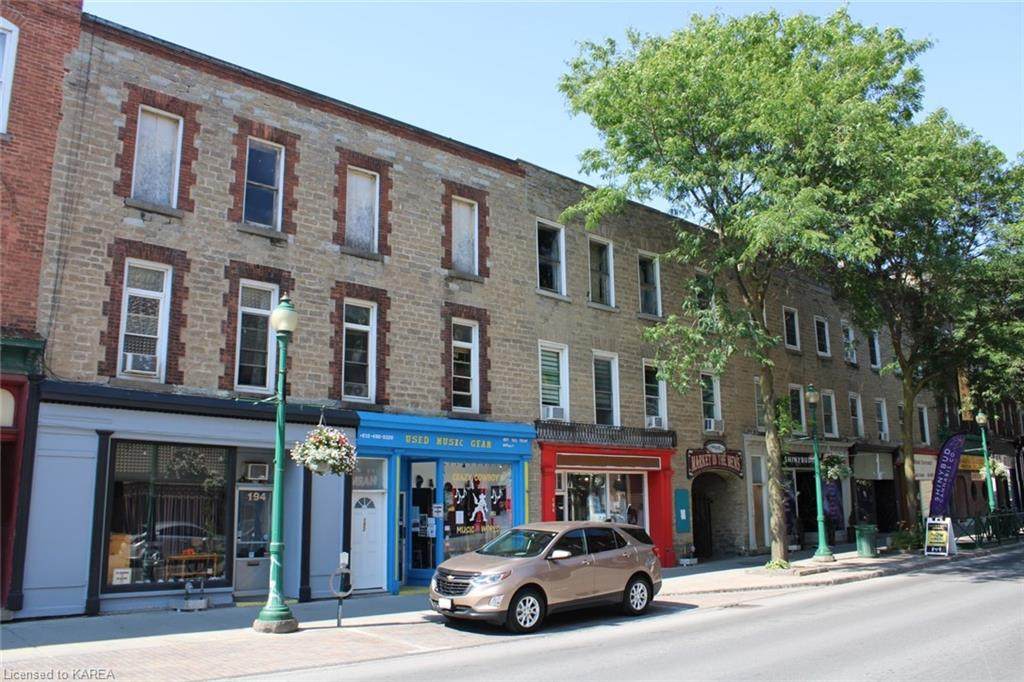 176-180,182-186,190- King, See Attachment Street - Photo 1