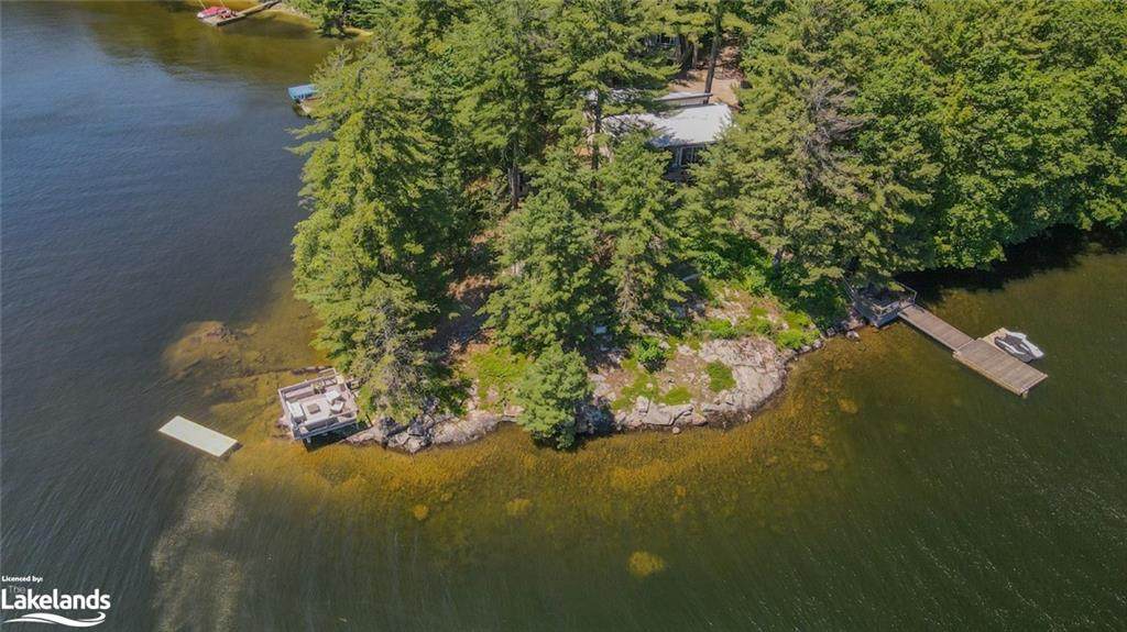 1009 Mercedes Drive - Photo 1