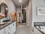 7213 152nd Street - Photo 21