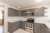 718 Highland Parkway - Photo 7